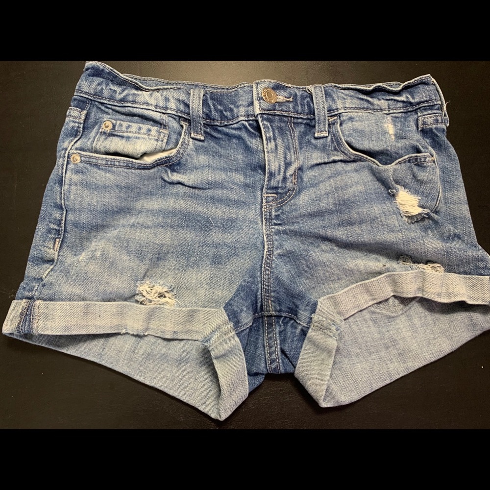 Old Navy cuffed Boyfriend shorts